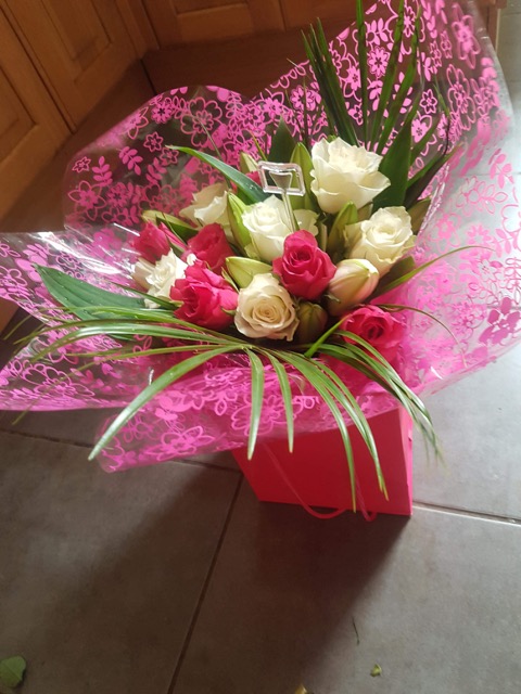 Gift03.jpg